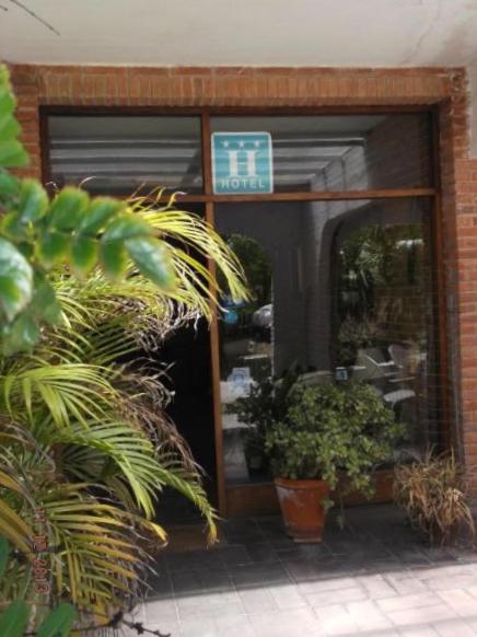 Embeleco Hotel La Paloma Luaran gambar
